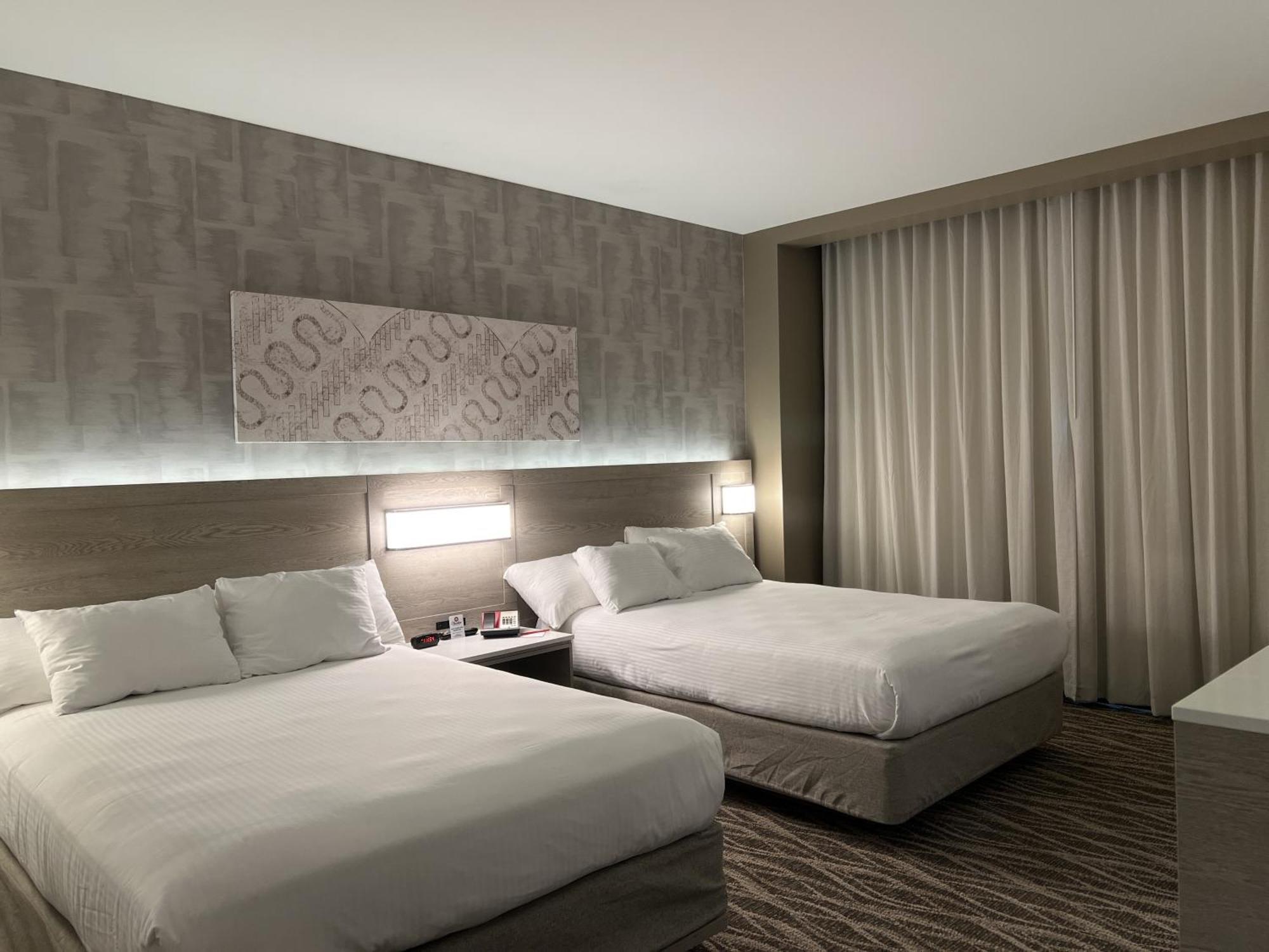 เชอโรกี โฮเทล แอนด์ คาสิโน เวสต์ ไซลอม สปริงส์ Hotel West Siloam Springs ภายนอก รูปภาพ